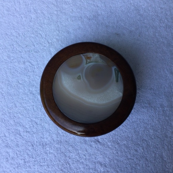 Agate Wood Trinket Box - Picture 2 of 4